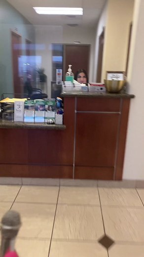 Interested in becoming a receptionist at a law office? Here are a few tips and tricks from our receptionist, Carolina! 📞👩‍💼📝 ##clearwaterlawgroup##officelife##office##reception##receptionist##law##lawoffice##officejob##legal##paralegal##lawyer##lawyersoftiktok