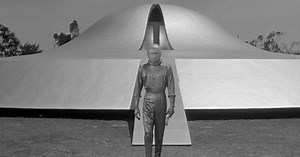 Sounds of the Future: A Historical Primer on Synths in Sci-Fi Movies – Flypaper