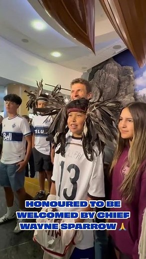 Honoured to be welcomed by Chief Wayne Sparrow (yəχʷyaχʷələq), Musqueam. 🙏 #thomasmuller #shorts