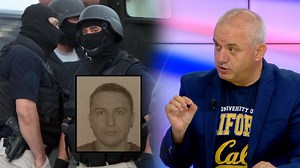 585K views · 4.8K reactions | Artan Hoxha zbulon SMS e fundit të Ervis Martinajt, 50 milion euro për ta liruar Per informacionet me te fundit klikoni: Web: https://abcnews.al/ Facebook: https://www.facebook.com/abcnews.al/ Instagram: https://instagram.com/abcnewsal Subscribe kanalin tone ne: youtube:https://www.youtube.com/user/abcalbanian #abcnews #abcnewsalbania | Abc News Albania | Facebook