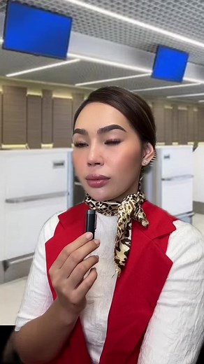 Decoding the Meaning of 'Oona' and Smart Flight Delay Insurance