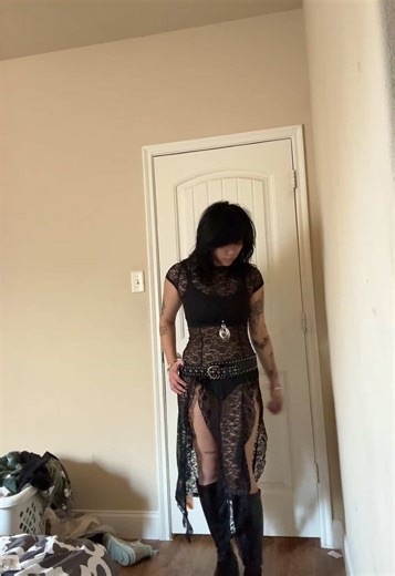 stewpib (@stewpib)’s videos with Dragula - Rob Zombie