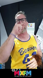 2.1K views · 22 reactions | 92.7 MIX FM Todd & Sami live from 3pm 臘‍♂️ | MIX FM | Facebook