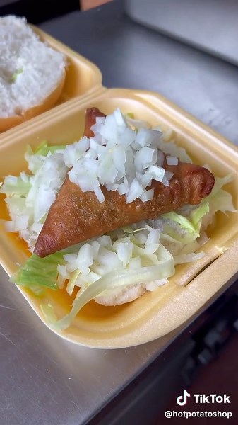 Delicious Loaded Samosa Cob for a Quick Bite | Hot Potato Shop