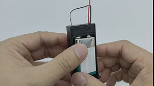 VWEICYY 6PCS 9V Battery Holder,9 Volt Battery Holder with Leads，Widely Used in Student Experiments,LED Strips or Other Devices with 9V Batteries (6 Pack)