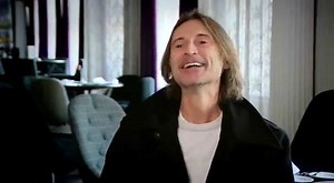 Robert Carlyle talks about Gerard Kelly https://www.youtube.com/watch?v=wWUs72SleiY&feature=youtu.be | Robert Carlyle France