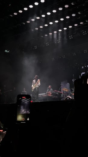 Daniel Caesar's Best Part Live in Manila 2025