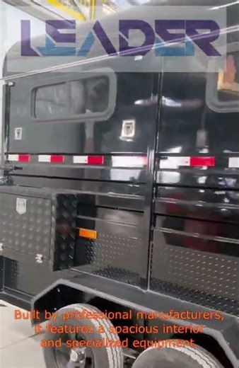 How Do Sport Horses Travel? The Tech Behind Horse Trailers