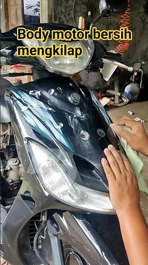 Shiny motorbike body Just using compound, the motorbike body will become shiny.