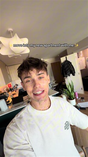 can’t wait to start this new chapter - stay tuned for a full vlog on the yt 🫶🏻