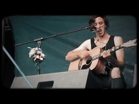 James Bennett - WEIRD WORLD (music video)