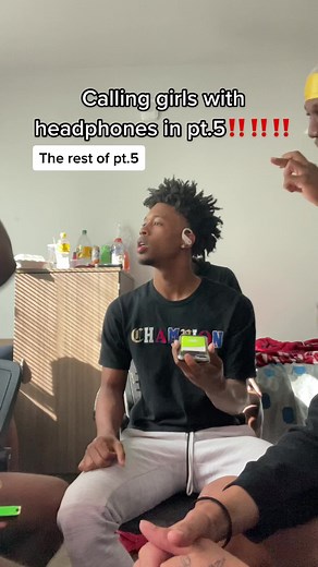 Wait till the end 🤣 #fyp #foryou #viral #chuck_xl21 #_unpopularchuck | calling people with headphones on