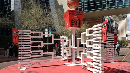 No more perfect brackets remain in ESPN contest after wild two days of March