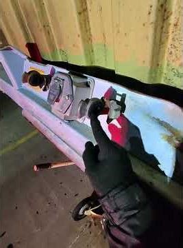 NOBODY CAN EXPLAIN THIS! I found a Real Haunted semi trailer. This trailer has it's own air?