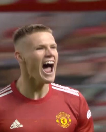 🆚 See us face our oldest rivals with a Matchday VIP Experience. Enjoy the action from the best seats in the house, plus fantastic food, a complimentary bar and much more. Book now! 👉 http://manutd.co/GEI | Manchester United