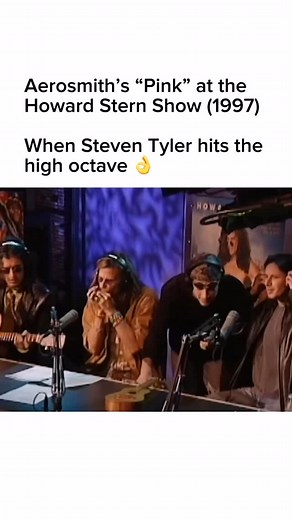 Aerosmith's Pink-a playful, bold track that shows off Steven Tyler's incredible vocal range like no other! From smooth lows to soaring highs, Tyler's voice brings a unique energy that makes Pink an unforgettable classic. His dynamic range and charisma shine through, proving why he's one of rock's greatest frontmen. 🎙️🎸 #Aerosmith #Pink #StevenTyler #RockLegends #VocalRange #ClassicRock #EpicPerformances #Musiclcons #acoustic #acousticguitar #acousticguitarist #acousticplayer #tvshow #guitar #g