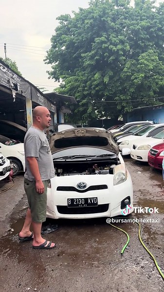 Servis dan Jual Mobil Bekas Berkualitas di Bursa Mobil