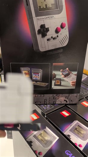 Lego game boy game console - I felt it looked quite realistic
