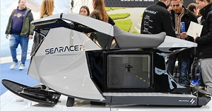 Searider launches a dual-motor electric crotch rocket for the water