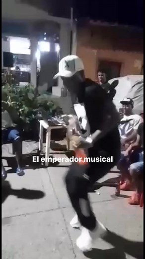 22K views · 305 reactions | Un vieja guardia el popular Rafito | El emperador Musical | Facebook