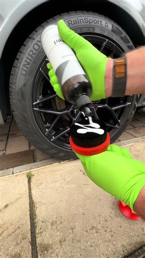 ‼️ #satisfying #asmr #pov ‼️ ✅ Carpro Perl Tyre Dressing & XL Applicator