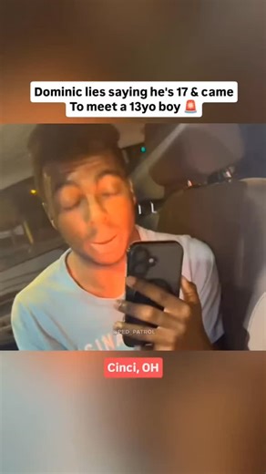 Pred Catchers on Instagram: "Just @predspunched 日本利用压电瓷砖将脚步转化为电能。这些瓷砖捕捉来自你脚步的动能。当你行走时，你的重量和动作会对瓷砖产生压力。瓷砖会轻微弯曲，从而产生机械应力。瓷砖内部的压电材料将这种应力转化为电能。每一步都会产生少量电荷，而数百万步结合在一起就能产生足够的电力来驱动 LED 灯、数字显示屏和传感器。在像涩谷车站这样繁忙的地方，每天大约有 240 万个脚步为这一系统作出贡献。这些电能可以被储存或立即使用，从而减少对传统电力来源的依赖，并支持可持续的城市基础设施。这种方法将日常运动转化为实用的可再生能源 #日本 #知识 #事实 #你知道吗 #推荐 #科技 #创新 #历史 #技术 #实验 #热门"