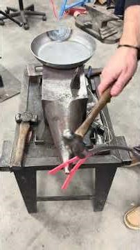 Making a custom carbon steel pan #process #diy #metalwork #handmade #frying