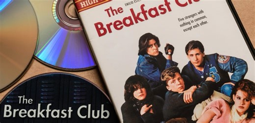Kansas public library perfectly recreates iconic scenes from The Breakfast Club