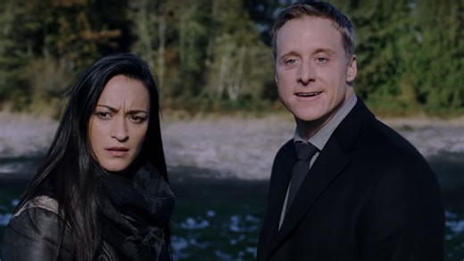 Resident Alien: All seasons ranked