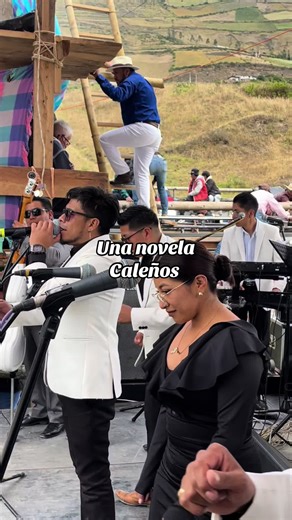 Cumbia en Vivo: Ritmos Caleños para Bailar