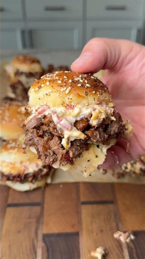 Brisket Pimento Sliders | Appetizer ideas #food