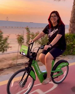 Keep the planet clean while staying healthy and lean 💪 Cycle your way around Dubai using the #CareemBIKE available at stations across the city 🚲 Careem #VisitDubai | Visit Dubai
