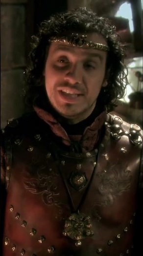 Mi-démon : l'âge de Merlin révélé ! #kaamelott