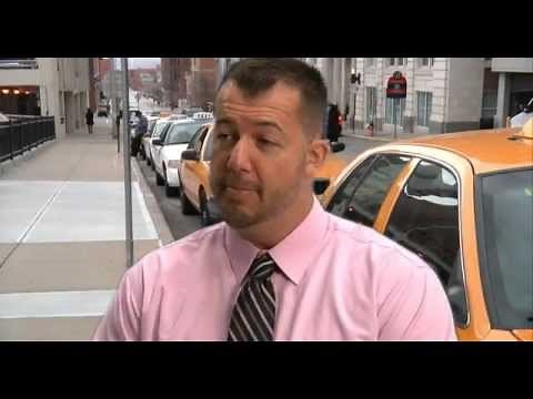 Two ways to pay your cab ride: Cash or Credit