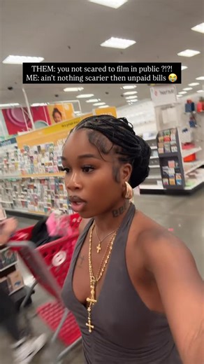 Social Media Coach & Content Creator on Instagram: "Boo 😭 when the first of the month comes, who paying these bills, me or the strangers watching me film? 👀💀 My FREE class to take you from a scared and stuck creator to a successful one is 2 DAYS AWAY!! OMG 🥹 Comment ‘ME’ if you want the link to join 🙊 #reels #reelsinstagram"