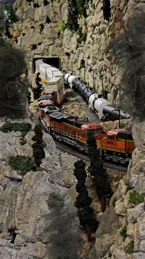BNSF in the canyon . #customtrains #custom #railway #hoscale #model #NS #maintenance #train #modelrailroad #mountains #trains #BNSF #UPRR #norfolksouthern #CSX #CPKC #railroad | Custom-Trains