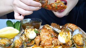 ❤️SAS❤️ on Instagram: "ASMR EATING SOUNDS. Seafood boil with lobster, mussels and eggs! Ah! So good. Who’s hungry? . . . #asmr #asmrfood #asmreating #eatingsounds #seafood #seafoodboil #lobstertails #spicyseafood #youtube"