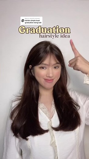 Graduation Hairstyle Ideas: Hairdos for Graduation Ceremony