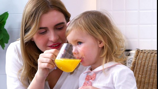 OstepDecor Clear Table Protector, 2pcs 24 x 24 Inch Clear Table Cover Protector, 1.5mm Thick Plastic Clear Table Pad Mat, Clear Table Cover Protector, Table Protector for End Table, Night Stand