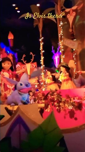 Is Elvis in Disneyland This Holiday Season? #disney #liloandstich #shorts