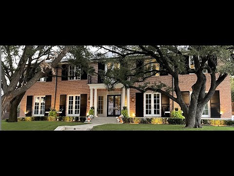 A Chic Peek home tour with Carrie Henderson