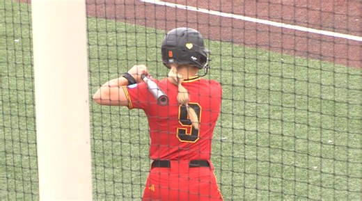 Arnett Sets NCAA Division II Hitting Streak Record