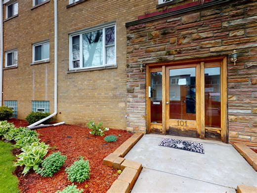 101 Ashland Ave #2N, Evanston, IL 60202 - MLS 12608395 - Coldwell Banker