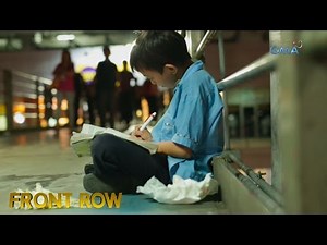 Front Row: Bata, nag-aaral habang nagtitinda ng sampaguita sa overpass