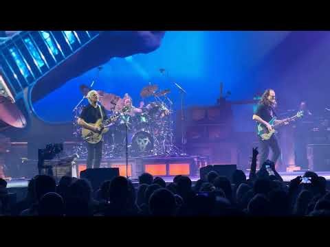 RUSH Live "Working Man" Geddy, Alex and Anika Having an amazing moment! July 20th 2026 4k Hi Res
