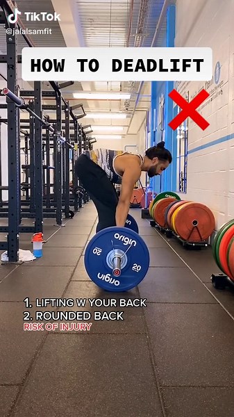 Gotta have proper form when deadlifting, especially when going heavy. Bad form = risk of injury! #deadlift #bodybuilding #powerlifting #fitness #form