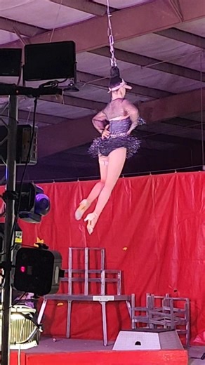 Hair spinning acrobat 🎪 part 1 #allamericancircus