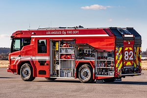 The US’s First Electric Fire Truck Includes A 300bhp Backup Diesel Engine