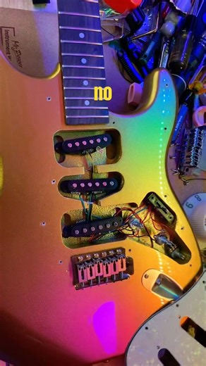 Strat Build: Pickguard or No Pickguard? 🤔 #Stratocaster 🎸