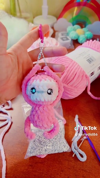 10 min keychain 💕🦥 pattern by ToyStoryPatternAU on etsy!!!!